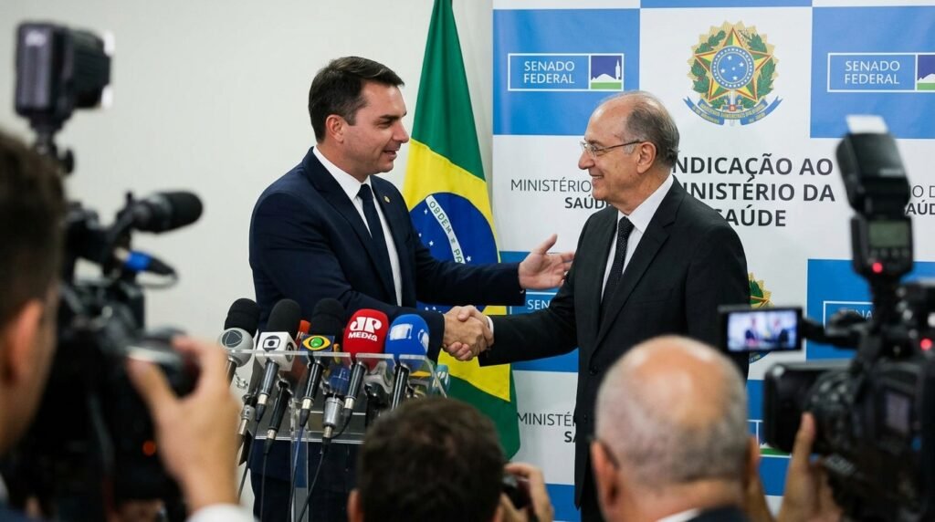 Flávio Bolsonaro indica Claudio Lottenberg para Ministério da Saúde